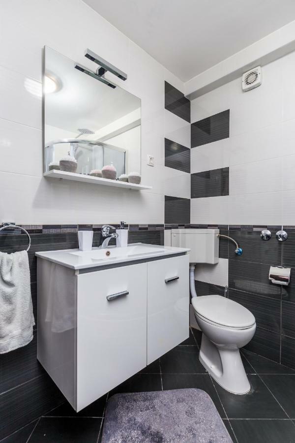 Apartman Javor Διαμέρισμα Otočac Εξωτερικό φωτογραφία